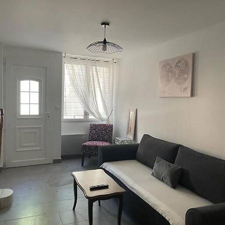 Maison Lumineuse Villemoustaussou Luaran gambar