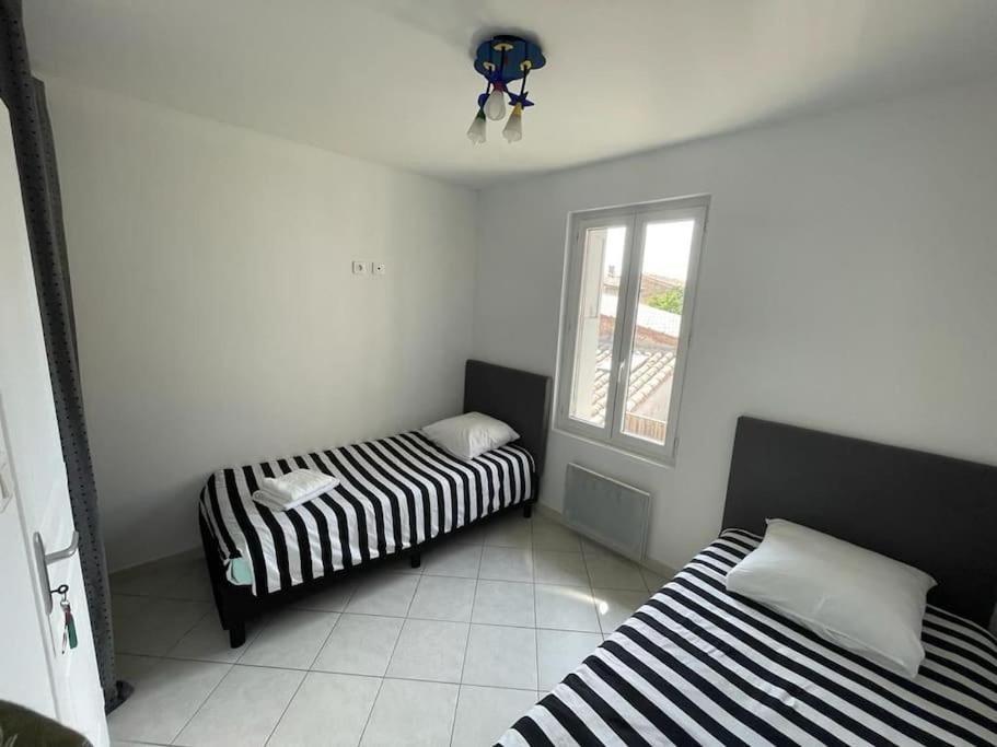 Maison Lumineuse Villemoustaussou Luaran gambar