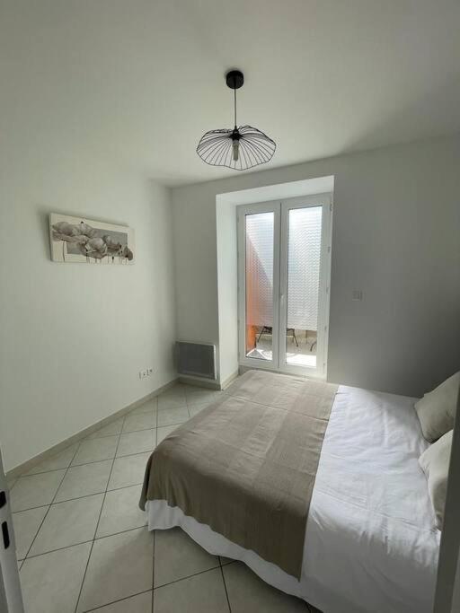Maison Lumineuse Villemoustaussou Luaran gambar